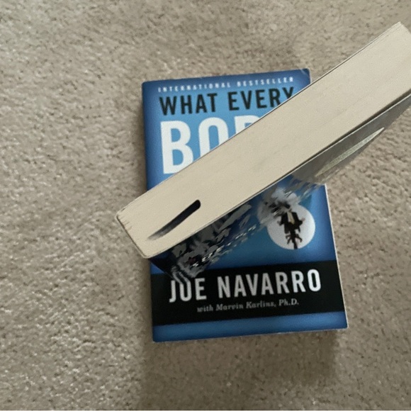 BOOKS for SALE! $6 each 📖📚 - Picture 2 of 2